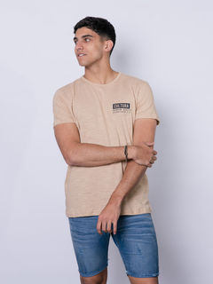 REMERA FLAME ESTAMPADA