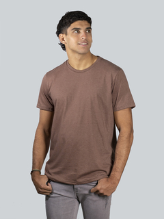 REMERA CLÁSICA LISA - comprar online