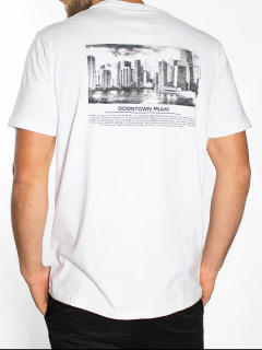 REMERA ESTAMPADA FRENTE Y ESPALDA