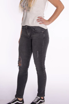 JEAN SKINNY BLACK - comprar online