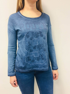 REMERA MANGA CAIDA