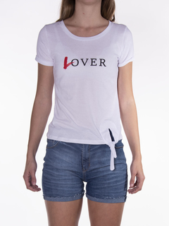 REMERA C/NUDO Y ESTAMP