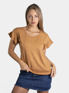REMERA CON VOLADO en internet