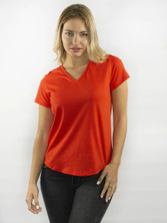REMERA ESCOTE V LISA - comprar online
