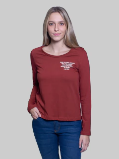 REMERA M/LARGA C/ESTAM