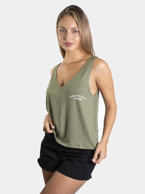 MUSCULOSA ESCOTE EN V CON ESTAMPA