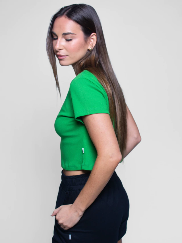 REMERA FIT LISA