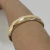 BRACELETE DESIGN HEXAGONAL DOURADO - Olimavie Semijoias