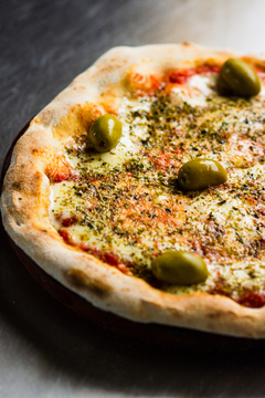 PIZZA DE MASA MADRE - MOZZARELLA 1U