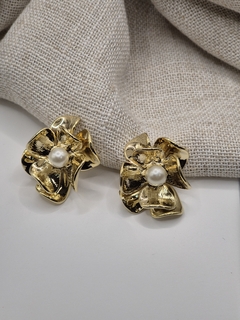 Brinco Flor Pérola
