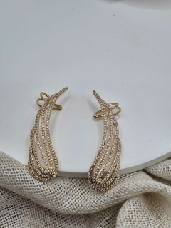 Brinco Ear Cuff Asa de Anjo na internet