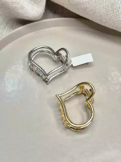 Piranha de Cabelo Coração - Média