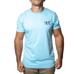 REMERA HOMBRE IKR SKULL CELESTE - comprar online