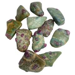 Piedras Gemas Fuchsita con Rubi Pulida N2 Monte Kurama