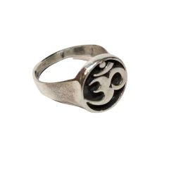 Anillo OM Sello Plano Mediano 1,7cm aprox Plata 925 - comprar online