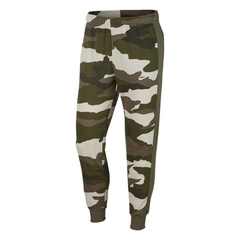 Calça Nike Club Camo na internet