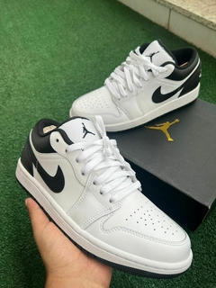 Air Jordan 1 Low White/Black