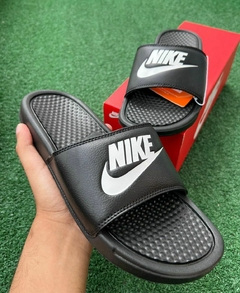 Chinelo Nike Benassi JDI Black