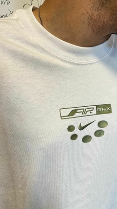 Camisa Nike Air Max Day Off - DNK STORE