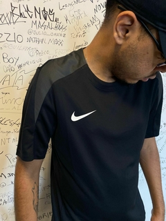 Camisa Nike Academy Strik Black na internet