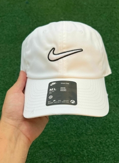 Boné Nike Swoosh White