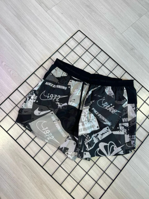 Bermuda Nike Tags Running Black