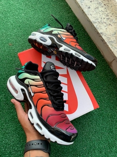 WMNS Air Max Plus