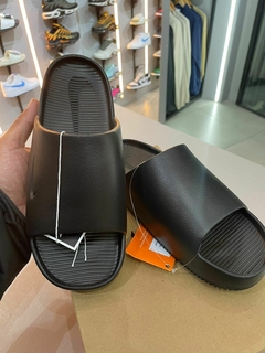 Chinelo Nike Calm Slide Black - comprar online