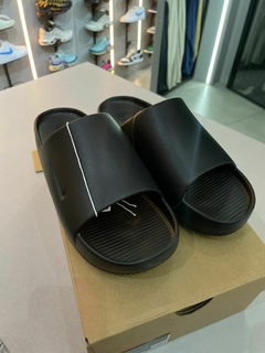 Chinelo Nike Calm Slide Black