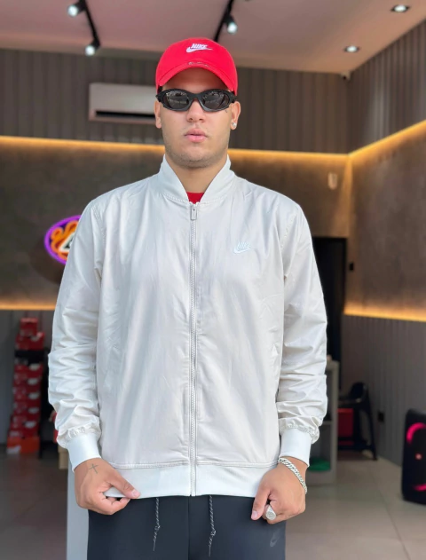 Jaqueta Nike Nsw Off-White - comprar online