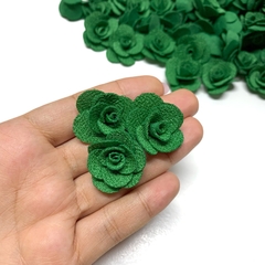PAR Flor de poliéster (2 unidades) - Mimos Perolados Materiais