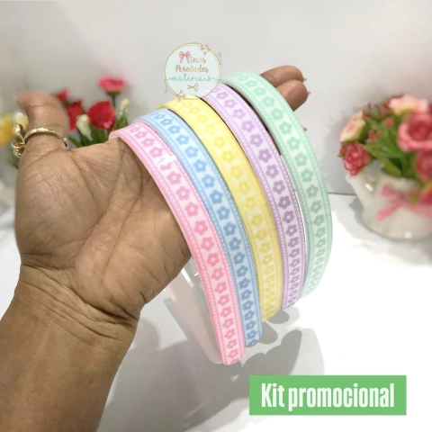 Kit com 5 Tiaras de acrílico rendada - comprar online