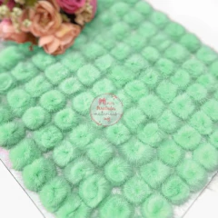 Pompom achatadinho de pelúcia 3cm - unidade na internet