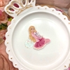 Aplique de resina Barbie com poodle (corpo) - unidade