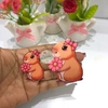 Aplique de acrílico Capivara Flor - unidade - comprar online