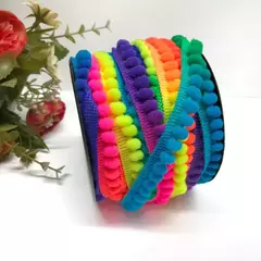 Fita mini pompom - por metro na internet