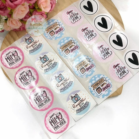 Adesivos personalizados 4cm - 20 unidades