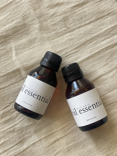 OIL ESSENTIAL