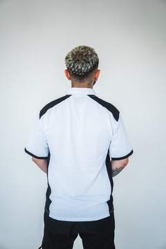 Polo White Exclusive - DROP MIGUEL ARCANJO na internet
