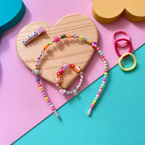 Kit Tiara de Cabelo Missangas Angel + Pulseira + Chips + Xuxinha