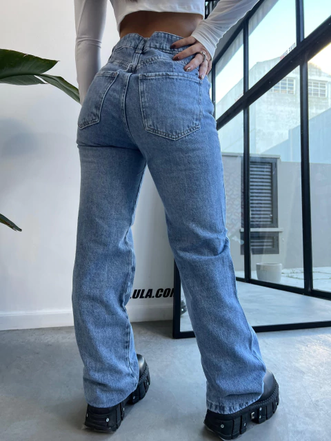 JEAN LOLA CELESTE OSCURO - comprar online