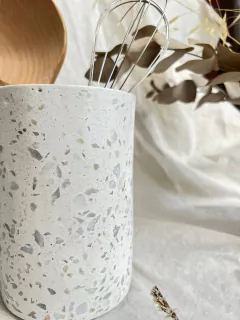 Porta utensillos terrazo