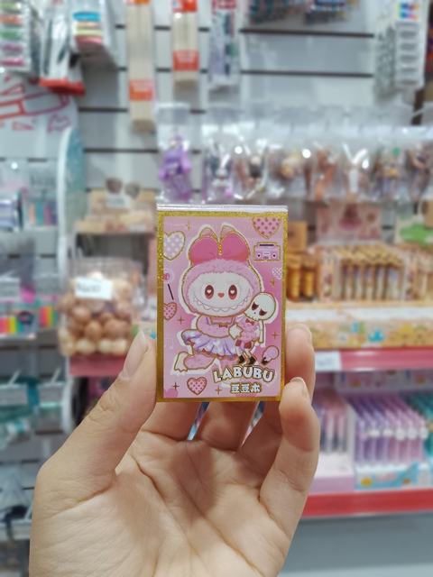 Mini libro de Stickers - Labubu