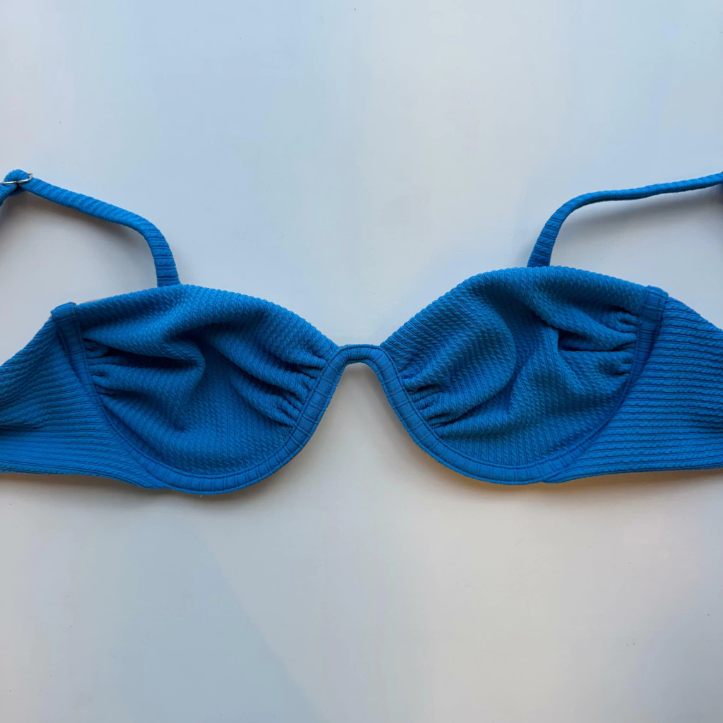 Top Mavie Texturizado Azul Celeste