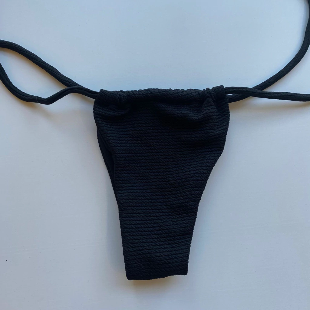Calcinha Cortininha Texturizado Preto