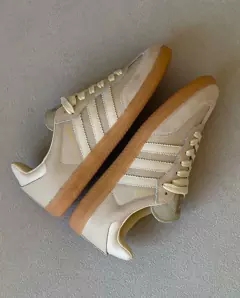 TÊNIS Adidas samba CREME