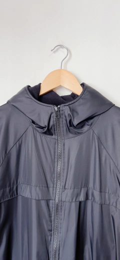 Art.7560 Campera Rever Pass Negro TXL en internet