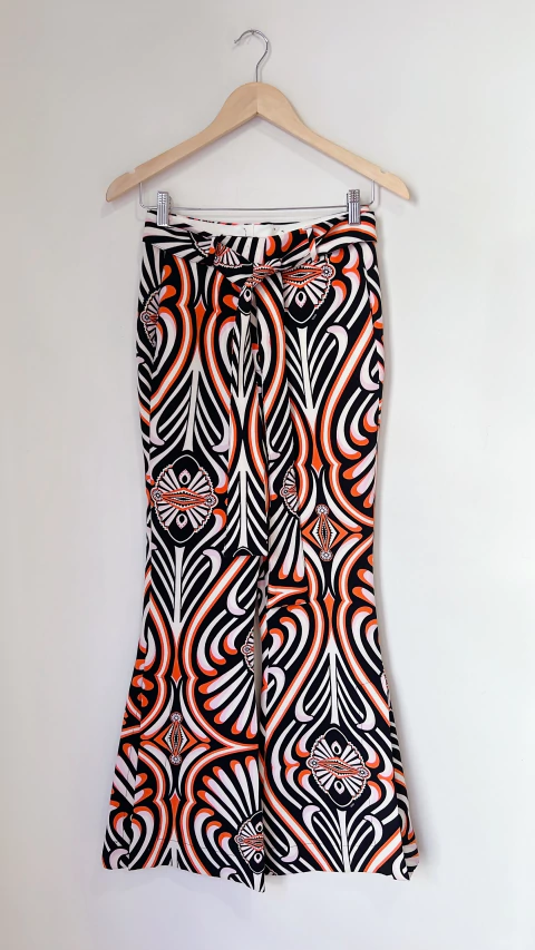 0672 Pantalón CHER Negro/Naranja T26(36)