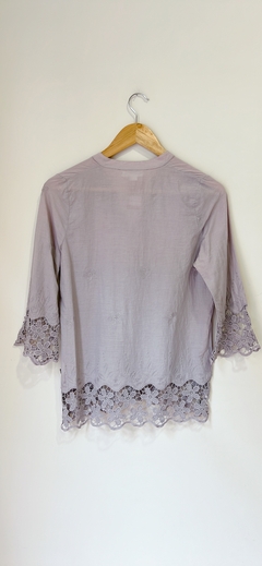 Art.6314 Camisa Gris TS amplio en internet