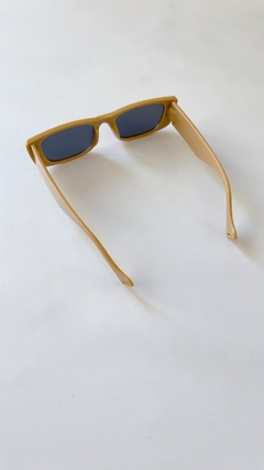 Art.9696 Gafas Beige - tienda online